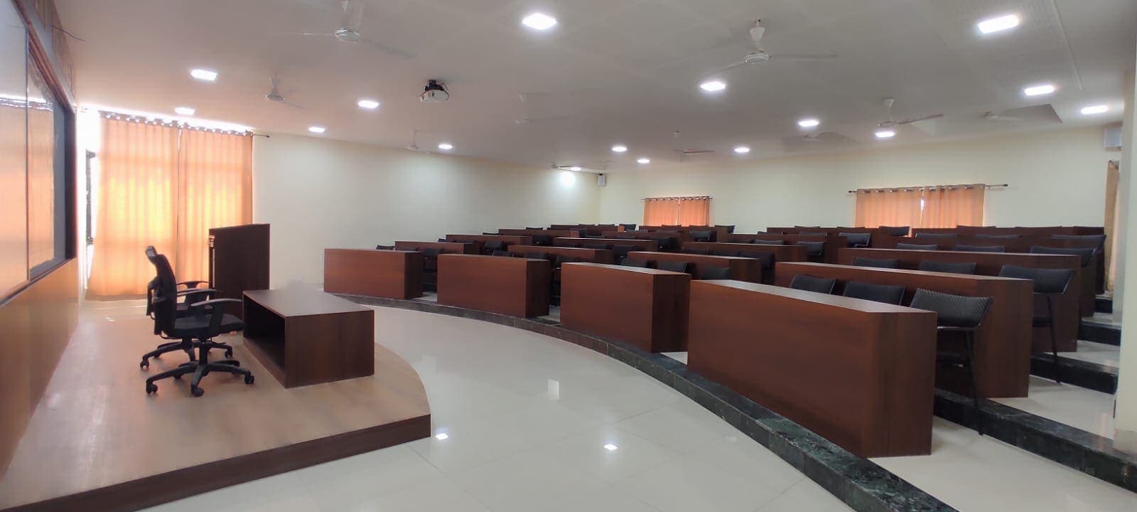 IPS Academy Sanwer College Images photo 10